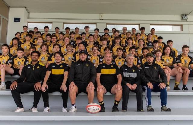 Cadets M16 is a rugby team. They are using SportEasy, the best web and mobile app to manage any sports team (football, soccer, rugby, basketball, baseball, hockey, volleyball...). Coaches and managers can organize the games and practices or send group messages to their players. Players have convenient access to their schedule or statistics. SportEasy is free and available online and there’s an app for iPhone and Android.