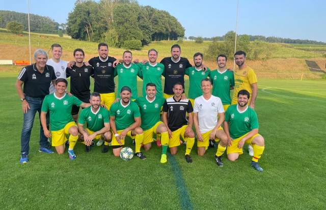 FC Genolier-Begnins / +30 is a football team. They are using SportEasy, the best web and mobile app to manage any sports team (football, soccer, rugby, basketball, baseball, hockey, volleyball...). Coaches and managers can organize the games and practices or send group messages to their players. Players have convenient access to their schedule or statistics. SportEasy is free and available online and there’s an app for iPhone and Android.