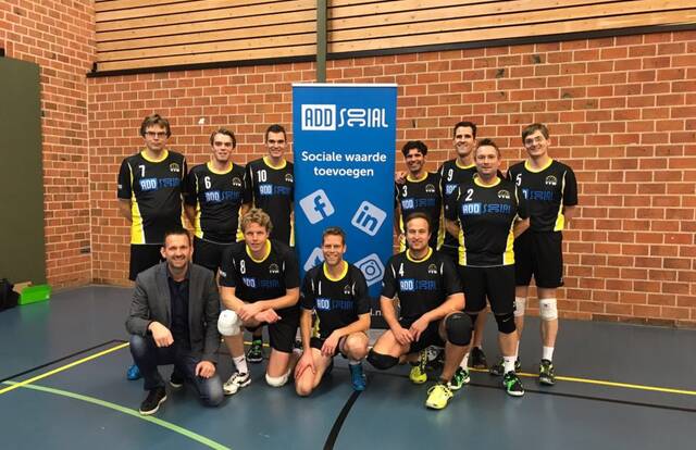 Vvw is a volley team. They are using SportEasy, the best web and mobile app to manage any sports team (football, soccer, rugby, basketball, baseball, hockey, volleyball...). Coaches and managers can organize the games and practices or send group messages to their players. Players have convenient access to their schedule or statistics. SportEasy is free and available online and there’s an app for iPhone and Android.