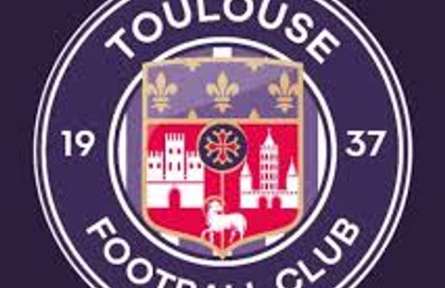 Toulouse FC Féminines is a football team. They are using SportEasy, the best web and mobile app to manage any sports team (football, soccer, rugby, basketball, baseball, hockey, volleyball...). Coaches and managers can organize the games and practices or send group messages to their players. Players have convenient access to their schedule or statistics. SportEasy is free and available online and there’s an app for iPhone and Android.