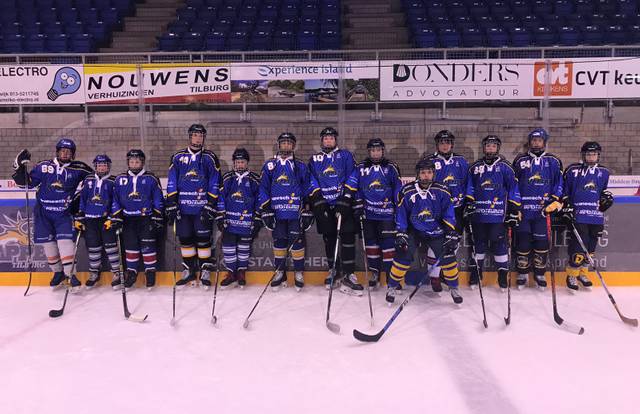 L'équipe Tilburg Trappers Junioren est une équipe de ice_hockey. Elle utlise SportEasy qui est l'appli de référence pour organiser vos matchs & entraînements et gérer votre équipe de foot, rugby, basket ou tout autre sport. Gratuit, SportEasy est disponible sur le web, sur iPhone et sur Android.